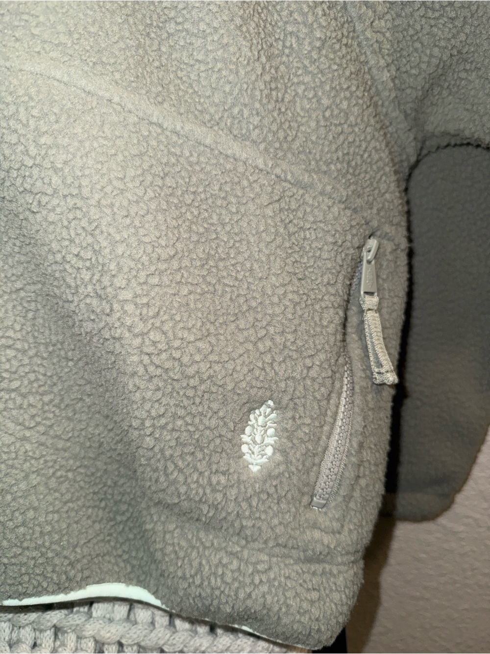 FP Movement Hit The Slopes Colorblock Pullover Jacket - Picture 8 of 10